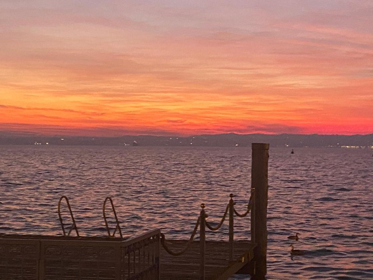 Catullo Apartments Sirmione Luaran gambar