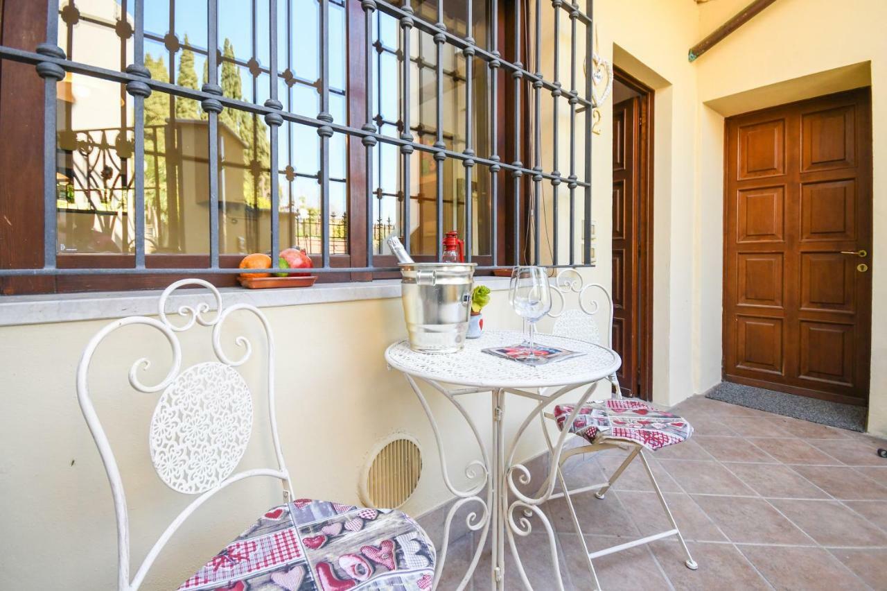 Catullo Apartments Sirmione Luaran gambar