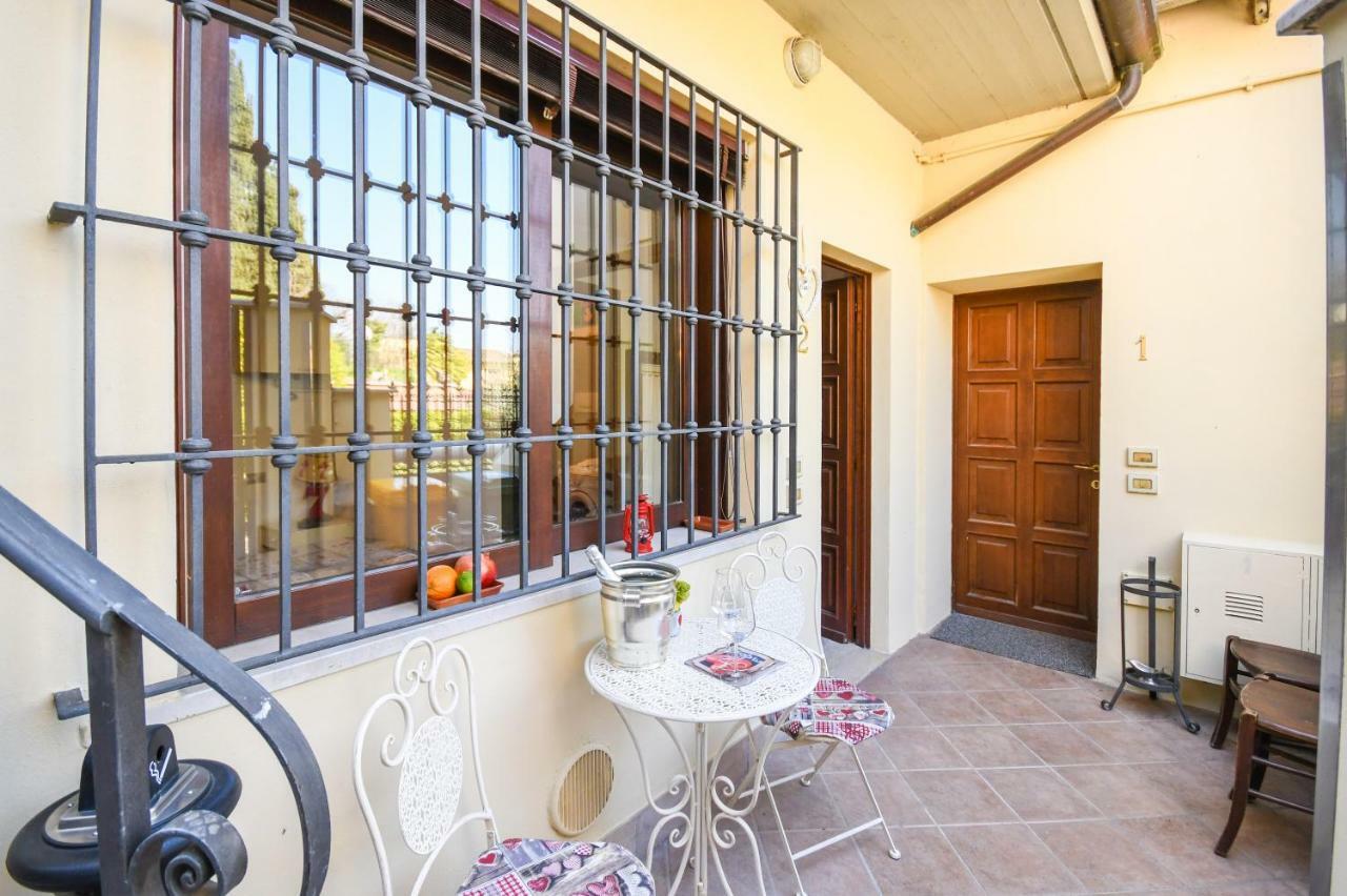 Catullo Apartments Sirmione Luaran gambar